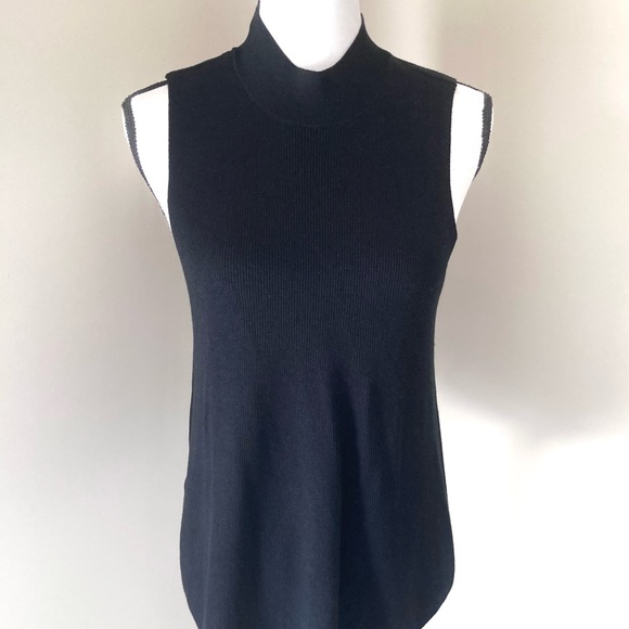 NWT Ann Taylor Loft Mock Neck Sleeveless Top Size M - Picture 1 of 8